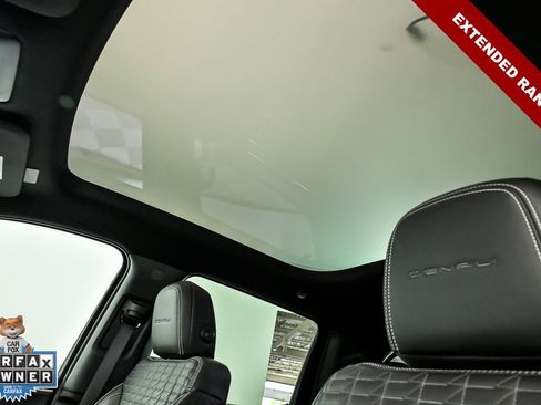 Used 2025 GMC Sierra EV Denali AWD/4WD image 13