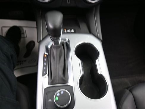 Used 2024 Chevrolet Blazer LT w/ Sound & Technology Package image 11