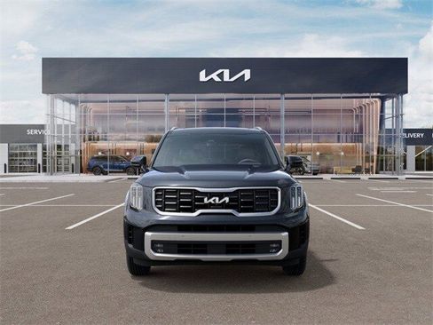 Certified 2025 Kia Telluride SX Prestige image 2