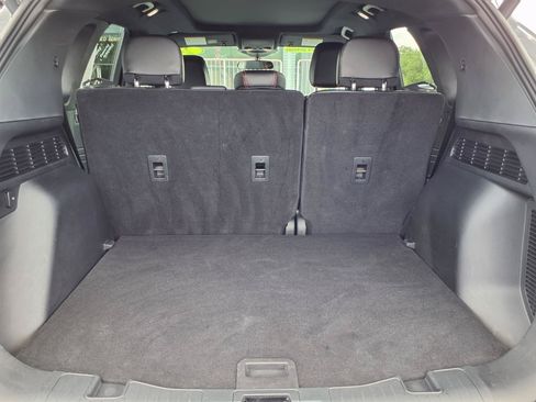 Used 2024 Ford Escape ST-Line w/ Tech Pack #1 AWD/4WD image 22