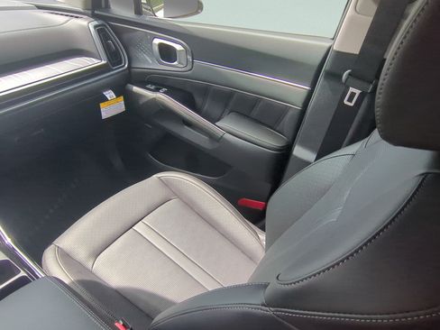 New 2026 Kia Sorento SX FWD image 15