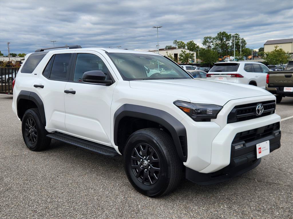 Certified 2025 Toyota 4Runner SR5 AWD/4WD image 2