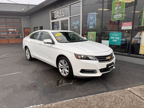 Used 2018 Chevrolet Impala LT image 3