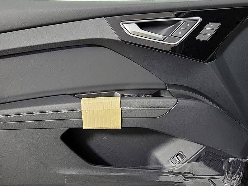Used 2024 Audi Q4 e-tron Premium AWD/4WD image 38