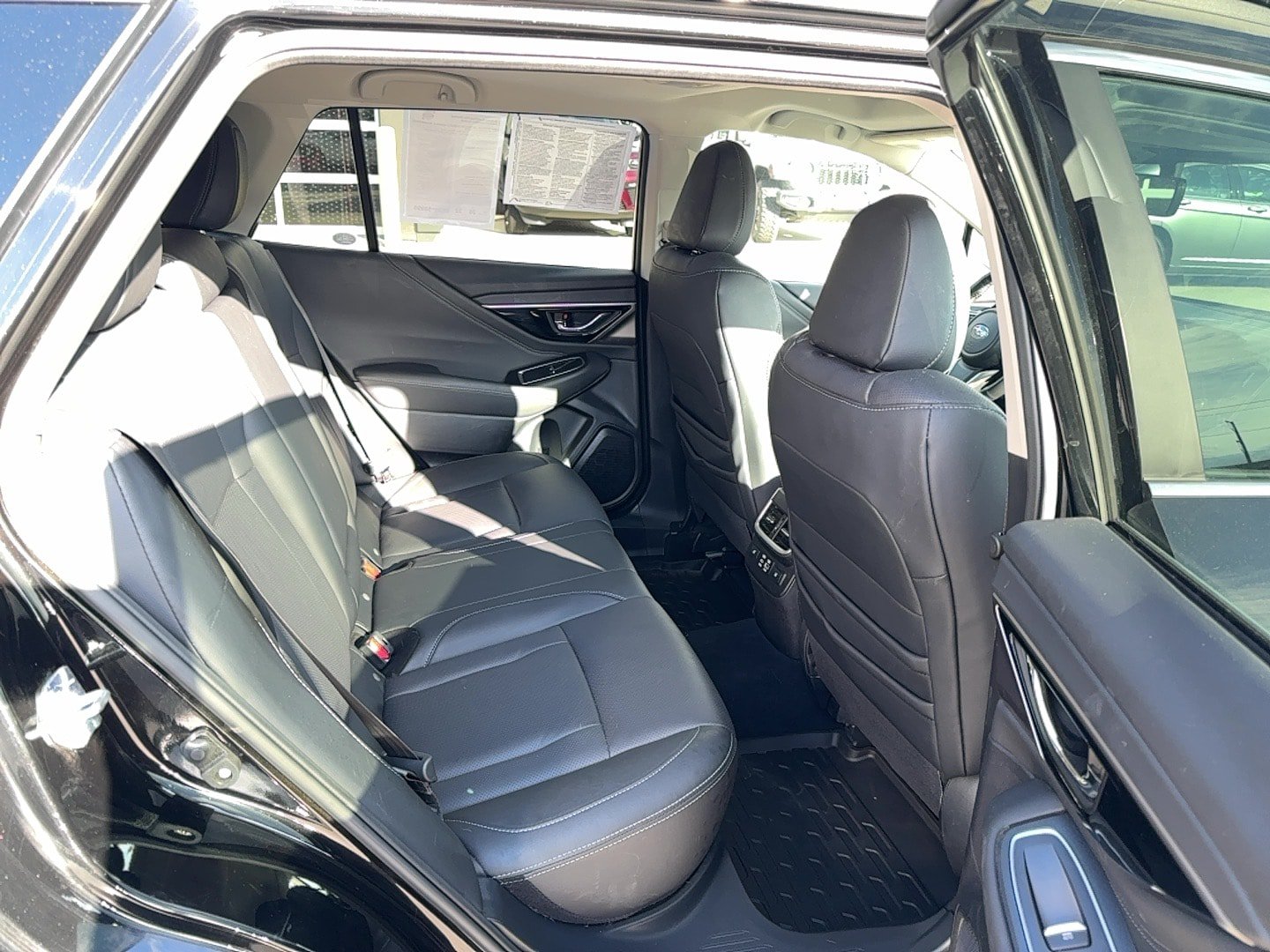Certified 2024 Subaru Outback Limited AWD/4WD image 22