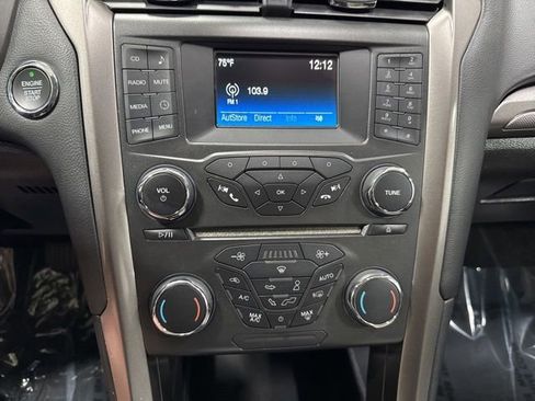 Used 2018 Ford Fusion S FWD image 16