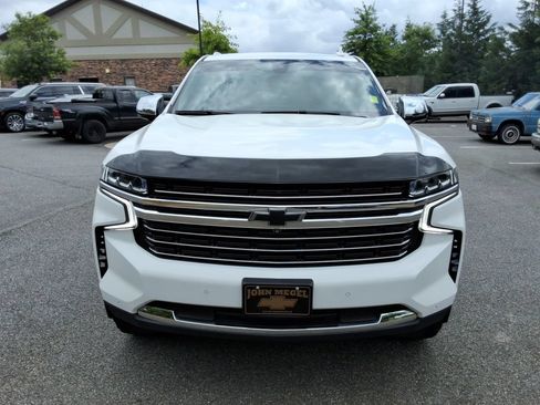 Certified 2022 Chevrolet Tahoe LT w/ Luxury Package RWD image 2