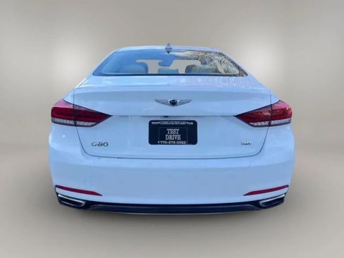 Used 2018 Genesis G80 3.8 RWD image 10