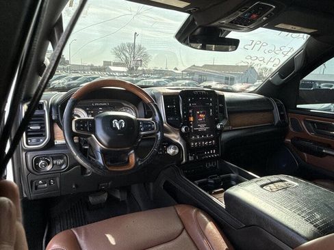 Used 2019 RAM 1500 Limited image 28