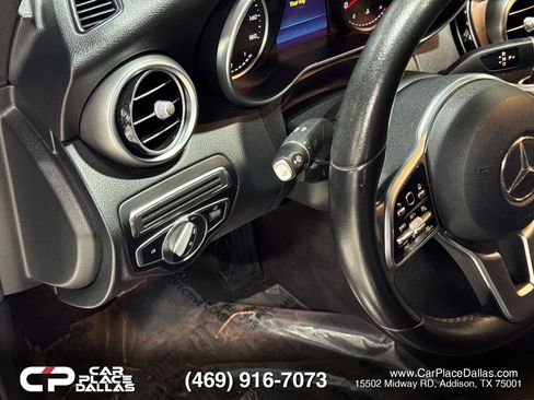 Used 2019 Mercedes-Benz C 300 Sedan w/ Premium Package image 38