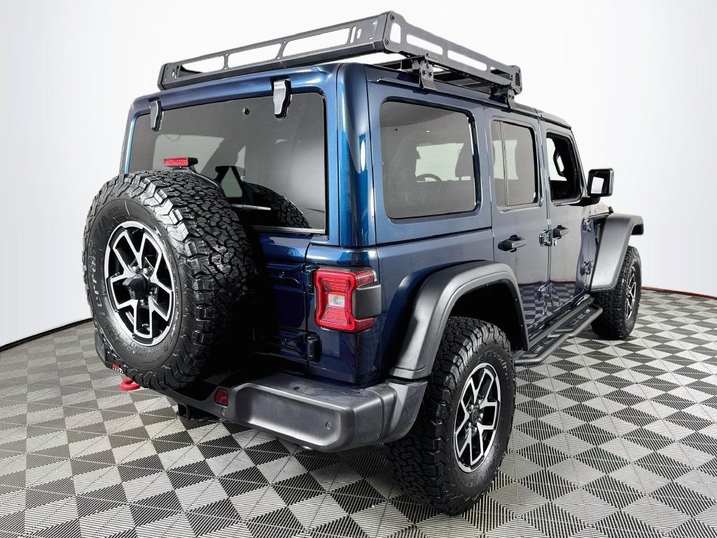 Used 2025 Jeep Wrangler Unlimited Rubicon w/ Safety Group AWD/4WD image 7