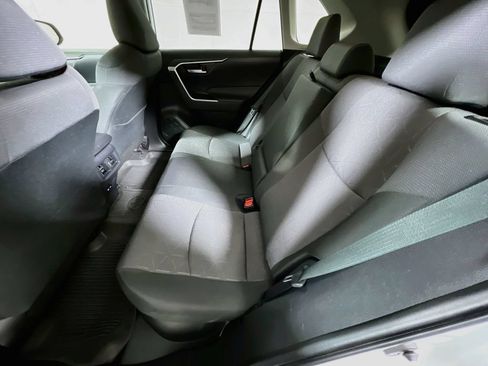 Certified 2025 Toyota RAV4 XLE AWD/4WD image 21