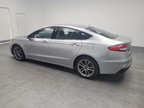 Used 2020 Ford Fusion SEL image 3