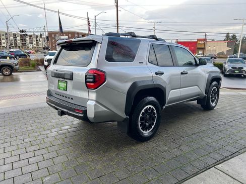 New 2025 Toyota 4Runner SR5 image 6