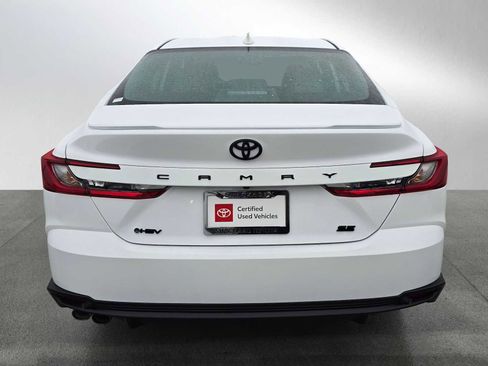 Certified 2025 Toyota Camry SE image 4