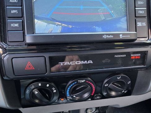 Used 2015 Toyota Tacoma 4x4 Double Cab w/ TRD Sport Package image 15
