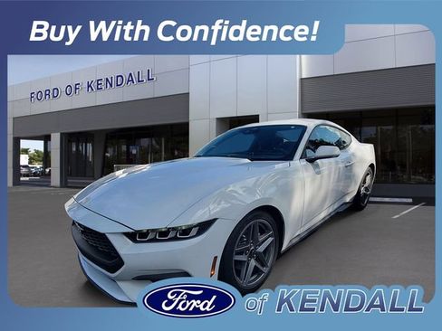 Used 2024 Ford Mustang Coupe RWD image 1