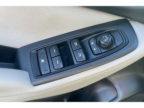 Used 2023 Subaru Forester Premium AWD/4WD image 12