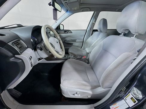 Used 2011 Subaru Forester 2.5X Premium image 23