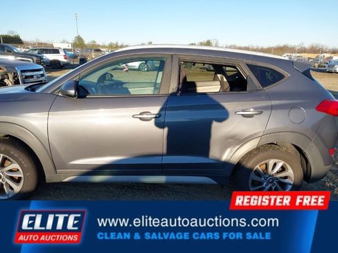 Used 2018 Hyundai Tucson SEL image 30