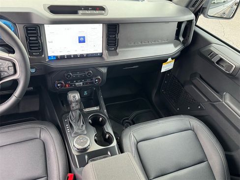 New 2025 Ford Bronco Big Bend image 12