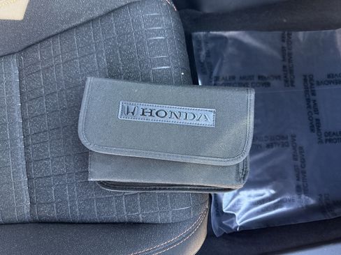 Certified 2024 Honda HR-V Sport image 34