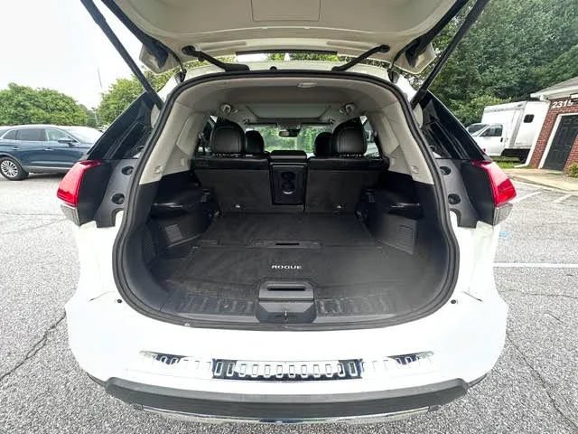 Used 2017 Nissan Murano Platinum w/ Platinum Technology Package FWD image 22