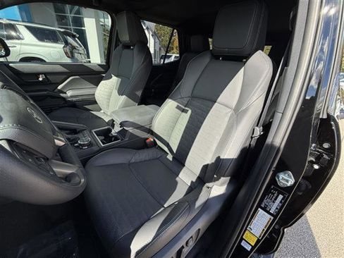 Used 2025 Toyota 4Runner TRD Off-Road Premium image 11