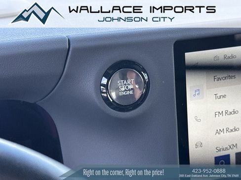 Used 2024 Lexus GX 550 AWD/4WD image 22