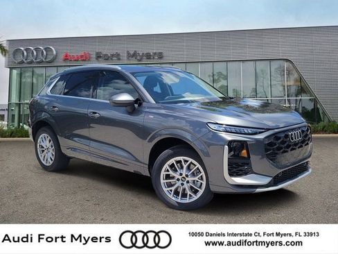 New 2026 Audi Q3 quattro 2.0T AWD/4WD image 1