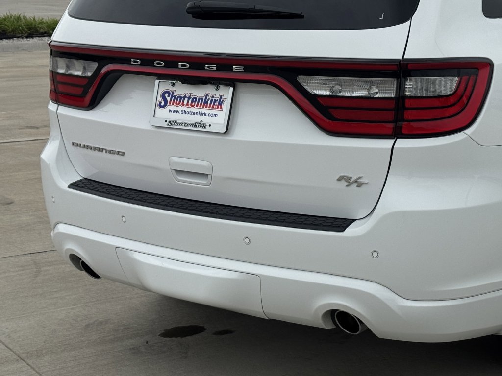 Used 2023 Dodge Durango R/T RWD image 6