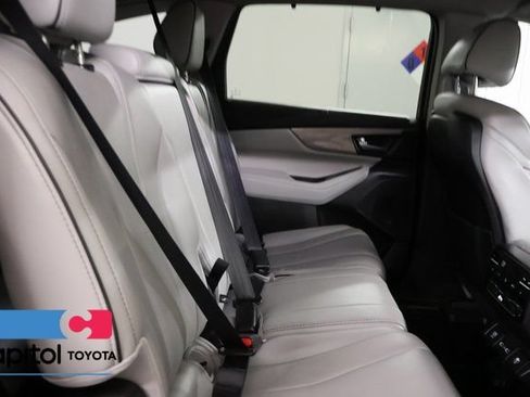Used 2024 Acura MDX SH-AWD w/ Advance Package image 32