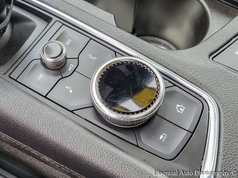 Used 2020 Cadillac XT5 Premium Luxury image 24