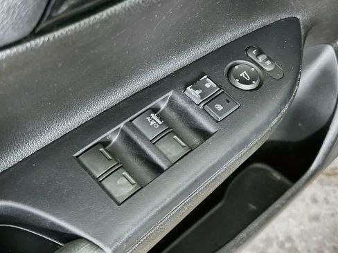 Used 2017 Honda Accord LX image 27