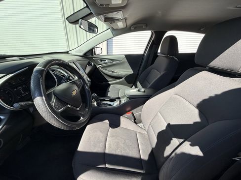 Used 2017 Chevrolet Malibu LS image 12
