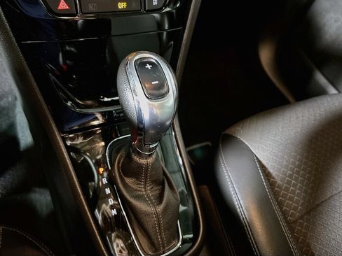 Used 2018 Buick Encore Preferred FWD image 17