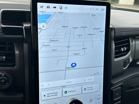 Used 2024 Ford F150 Lightning Flash image 18