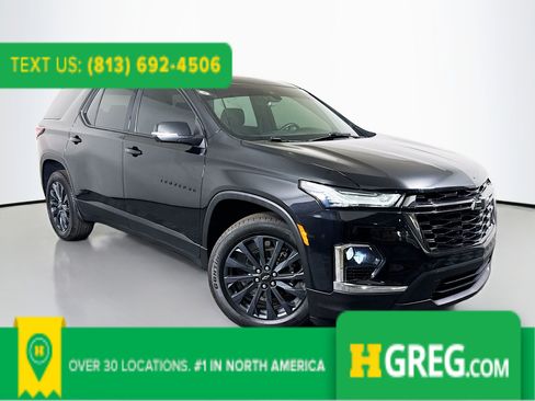 Used 2022 Chevrolet Traverse RS w/ LPO, Floor Liner Package image 1