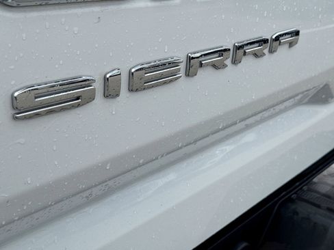 Used 2019 GMC Sierra 1500 4x4 Crew Cab w/ Convenience Package image 14