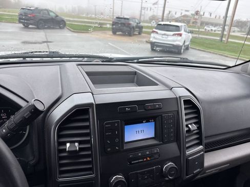 Used 2018 Ford F150 XLT w/ Trailer Tow Package image 35