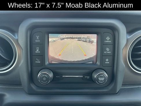 Used 2021 Jeep Wrangler Sport image 15