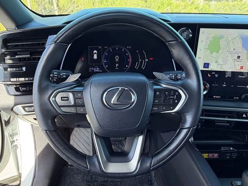 Used 2024 Lexus RX 350 Premium w/ Accessory Package (Z1) image 23