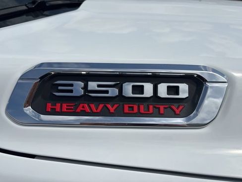 New 2026 RAM 3500 Laramie AWD/4WD image 14