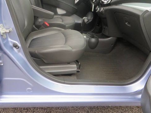 Used 2015 Chevrolet Spark LT image 19