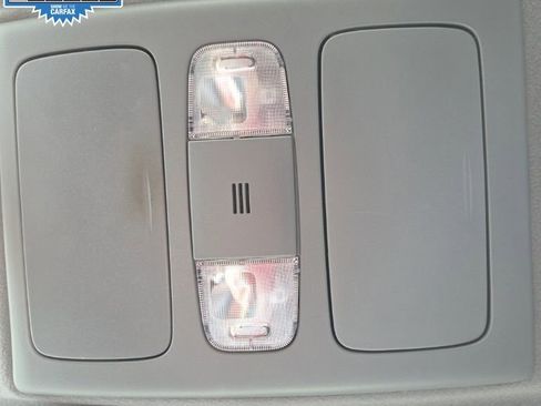 Used 2015 Toyota Tacoma 4x4 Access Cab w/ Convenience Package image 28