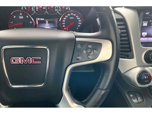 Used 2015 GMC Yukon XL SLT w/ Open Road Package image 20