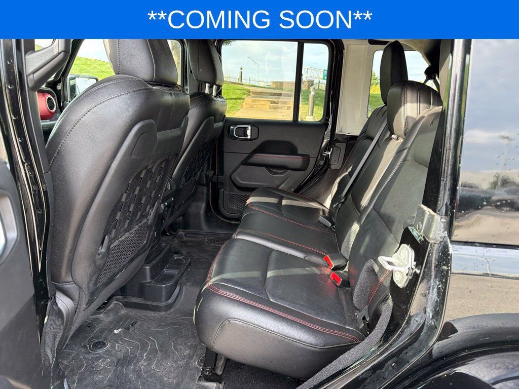 Used 2021 Jeep Wrangler Unlimited Rubicon AWD/4WD image 13