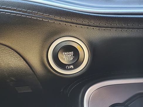 Used 2022 Dodge Challenger R/T Scat Pack image 23