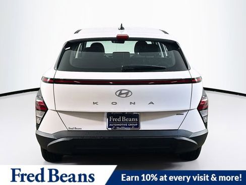 New 2026 Hyundai Kona SE image 5