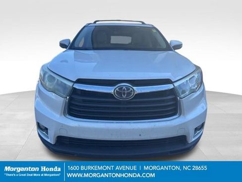 Used 2015 Toyota Highlander Limited Platinum image 2
